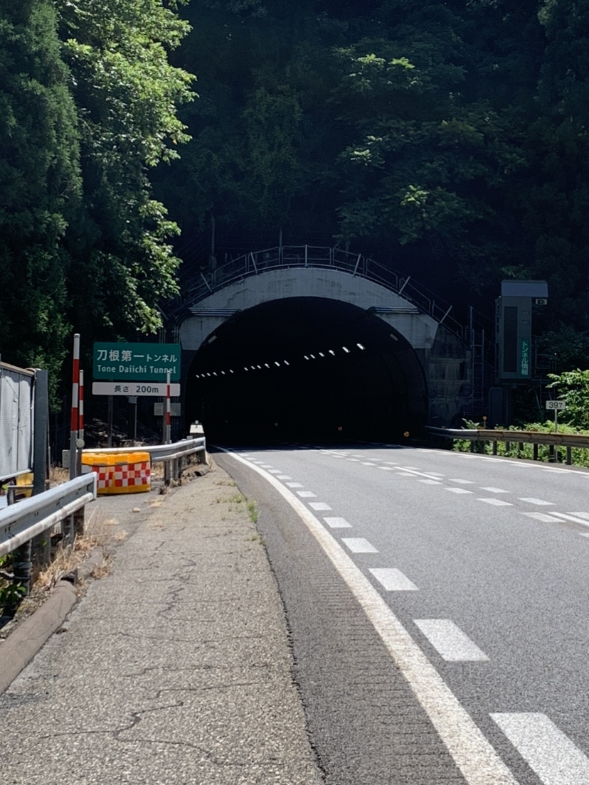 謙信号 中峰 通過　 相鉄8000系8713Fが前面旧塗装の赤のリバイバル姿になって運用】1990年